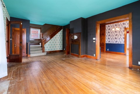 Tiny photo for 215 S Main Street, Monticello, IN 47960 (MLS # 202640834)