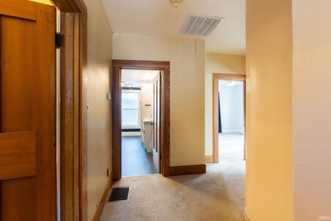 Tiny photo for 215 S Main Street, Monticello, IN 47960 (MLS # 202640834)