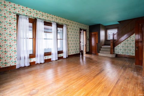 Tiny photo for 215 S Main Street, Monticello, IN 47960 (MLS # 202640834)