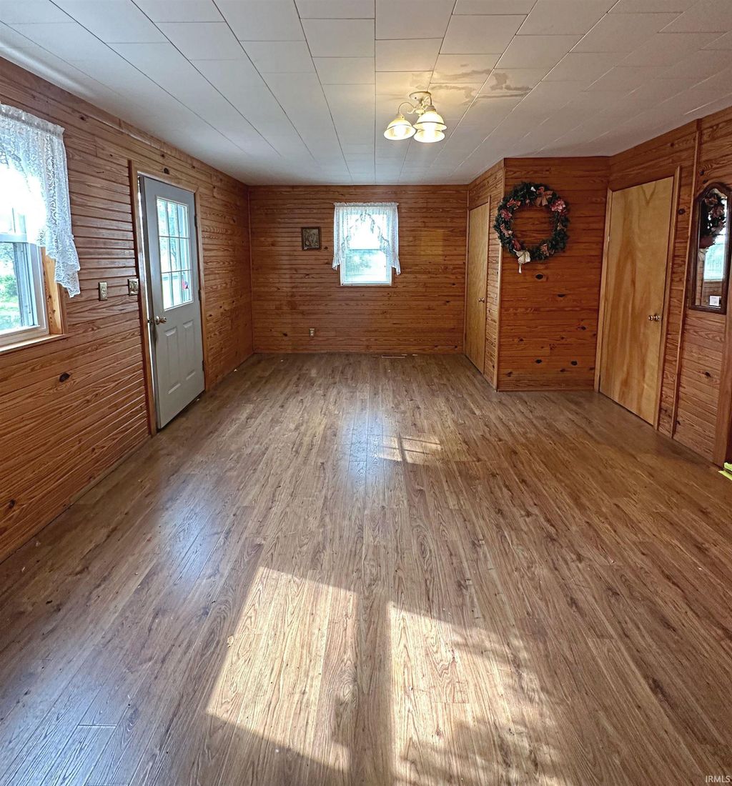 Photo of 1106 Wykoff Lane, Washington, IN 47501 (MLS # 202615605)