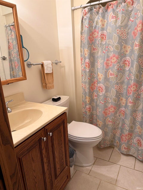 Tiny photo for 841 Hochgesang Avenue, Jasper, IN 47546 (MLS # 202642102)