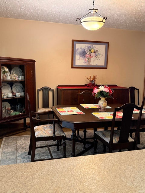 Tiny photo for 841 Hochgesang Avenue, Jasper, IN 47546 (MLS # 202642102)