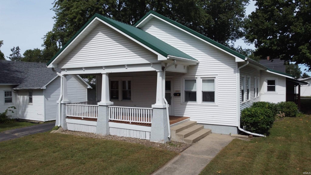 Photo of 332 W Walnut St. ST, Argos, IN 46501 (MLS # 202638679)