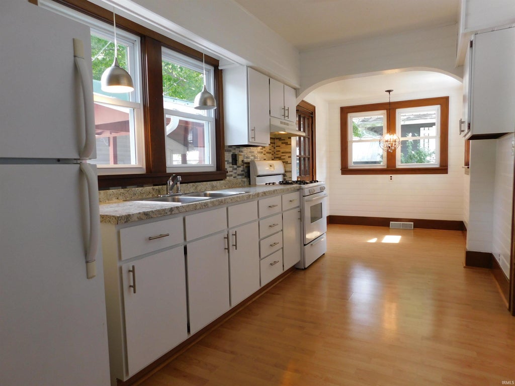Photo of 332 W Walnut St. ST, Argos, IN 46501 (MLS # 202638679)