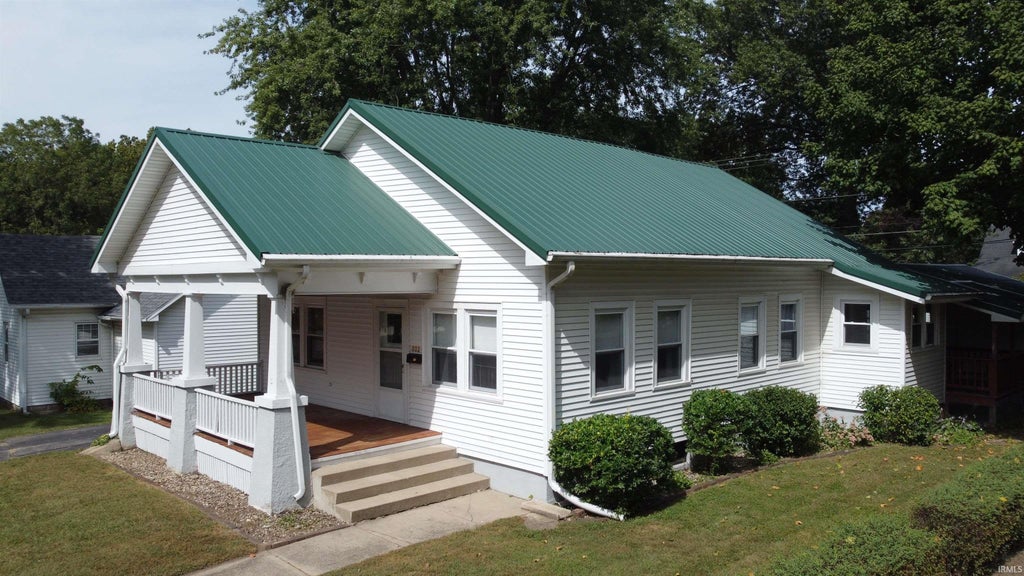Photo of 332 W Walnut St. ST, Argos, IN 46501 (MLS # 202638679)