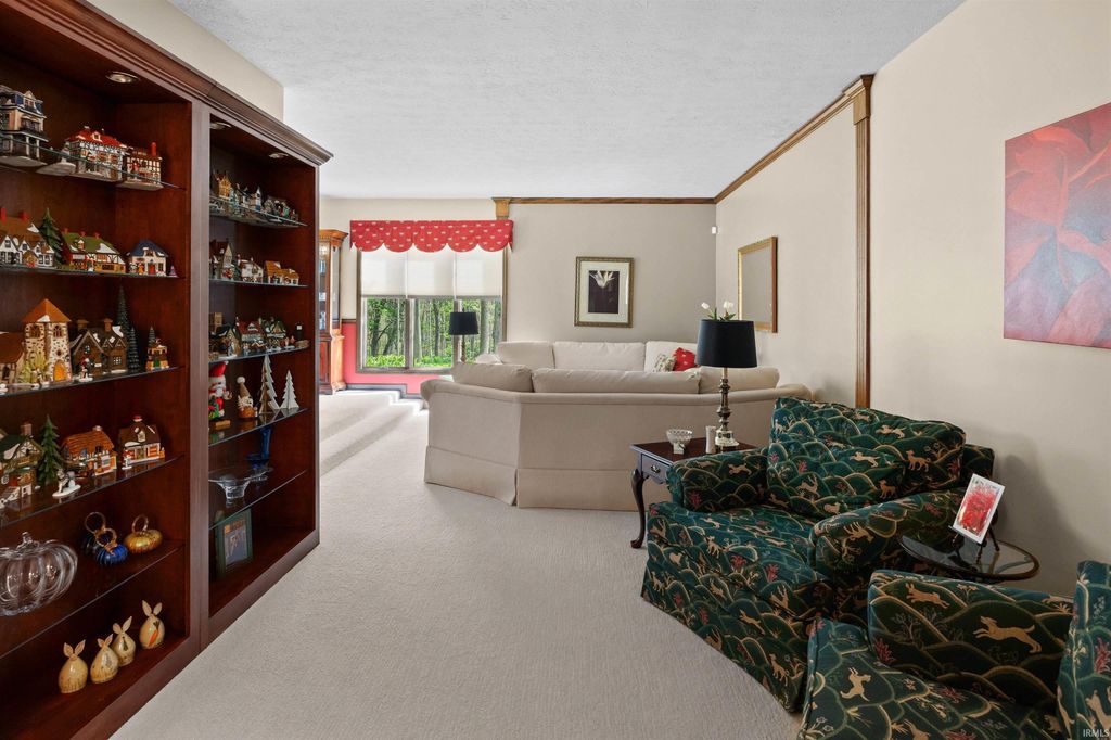 Photo of 1422 Castle Drive, Lafayette, IN 47905 (MLS # 202613989)