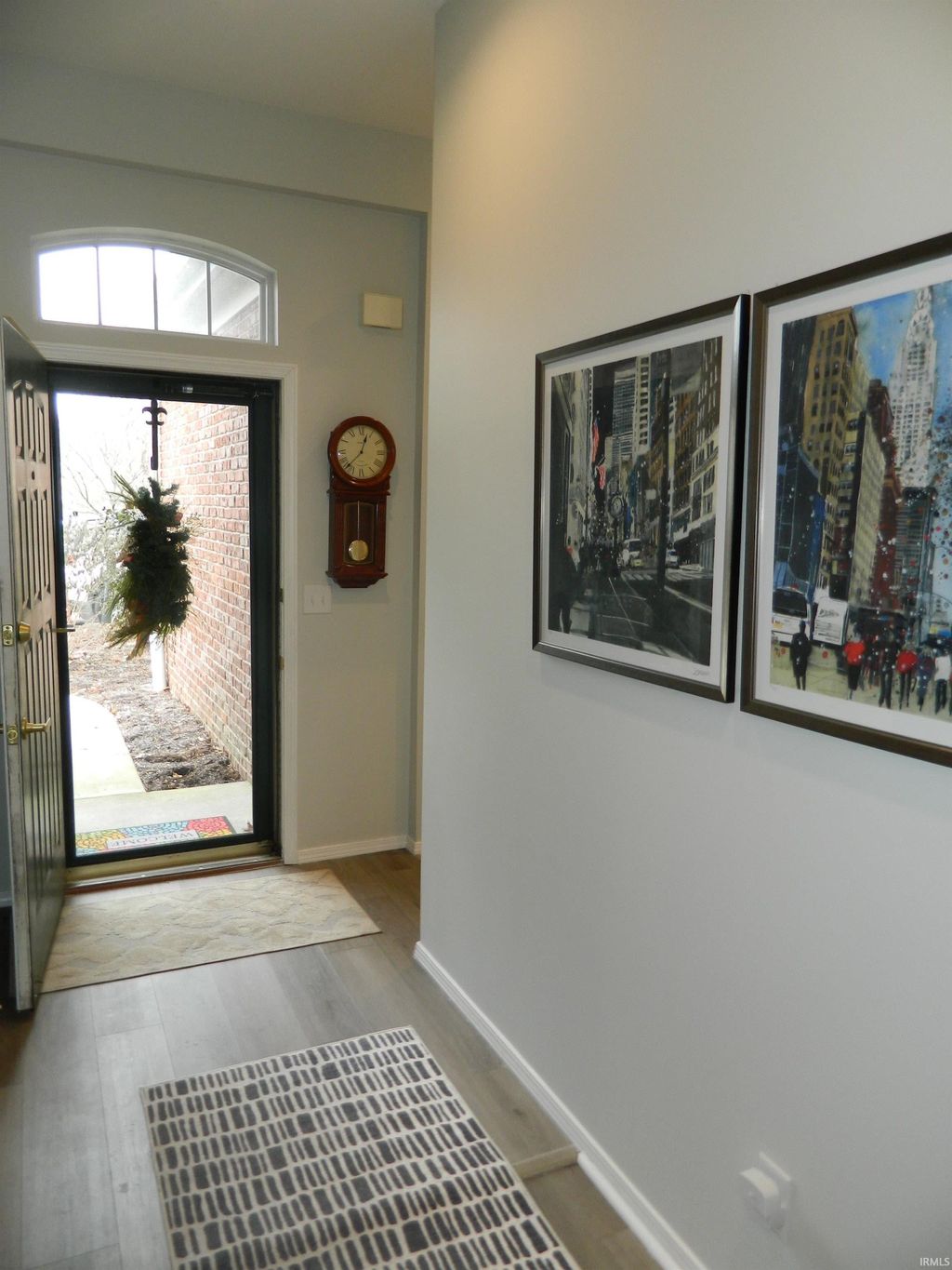 Photo of 618 E Moss Creek Court, Bloomington, IN 47401 (MLS # 202549502)