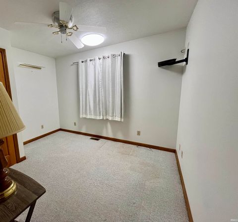 Tiny photo for 273 S 900 E, Marion, IN 46953 (MLS # 202622471)