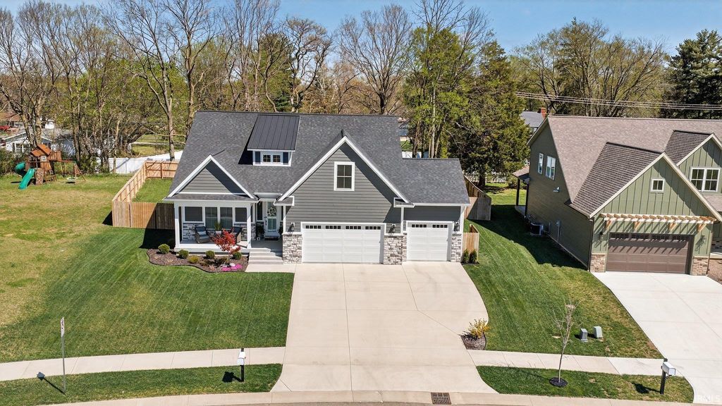 Photo of 4540 N Triple Crown Drive, Bloomington, IN 47404 (MLS # 202611756)