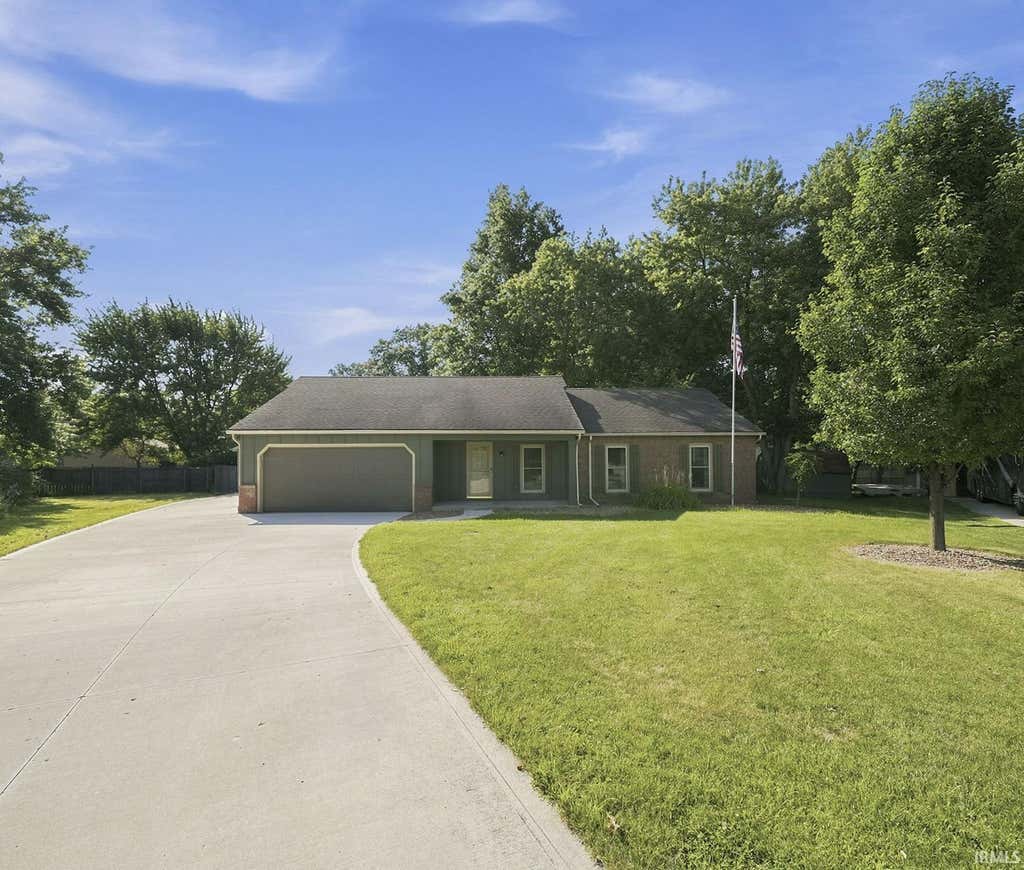 Photo of 4309 Hickory Ridge Drive, Woodburn, IN 46797 (MLS # 202629797)