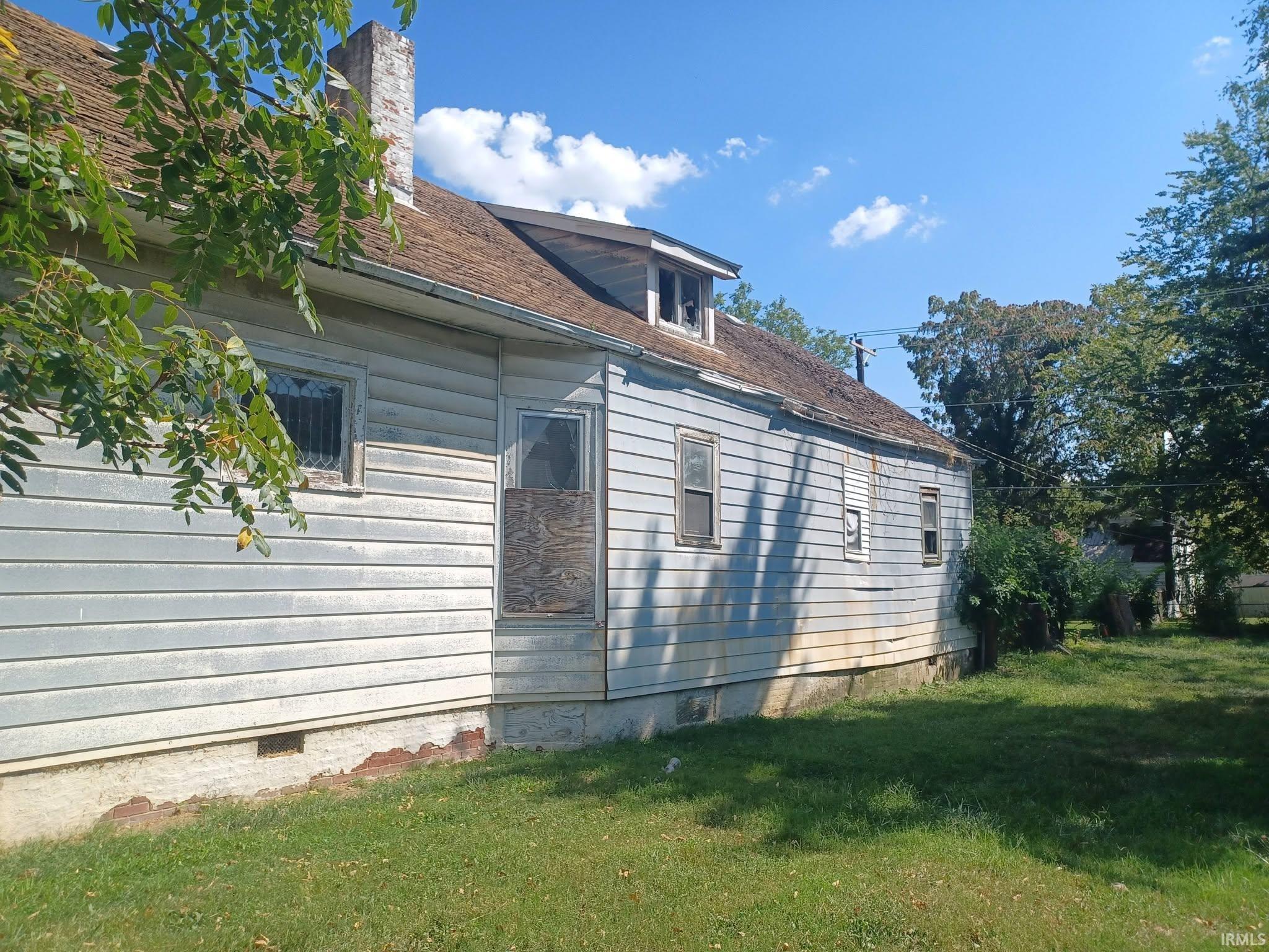 627 E Virginia Street