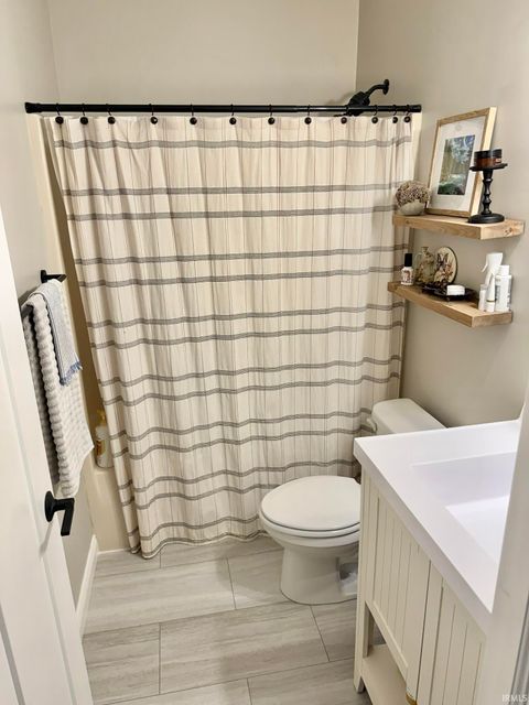 Tiny photo for 210 E Pine Avenue, West Lafayette, IN 47906 (MLS # 202609470)