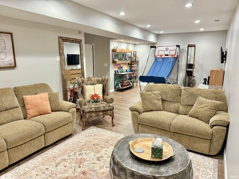 Tiny photo for 210 E Pine Avenue, West Lafayette, IN 47906 (MLS # 202609470)