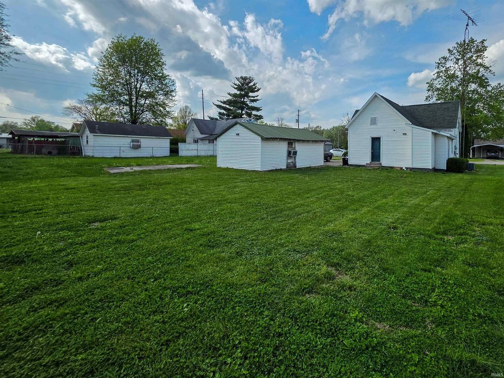 Photo of 359 NW J Street, Linton, IN 47441 (MLS # 202614921)