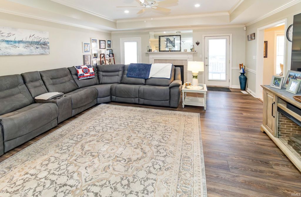 Photo of 3034 Birdie Circle, Evansville, IN 47725 (MLS # 202604070)