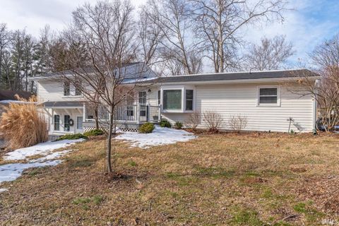 Photo of 2480 S Smith Road, Bloomington, IN 47401 (MLS # 202604507)
