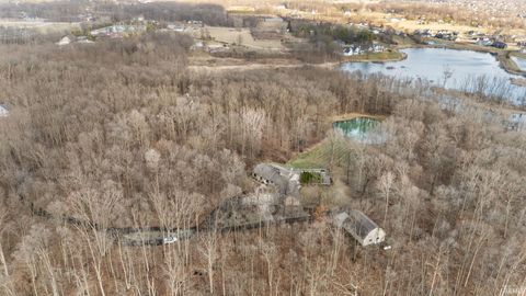 Tiny photo for 14731 Coldwater Road, Fort Wayne, IN 46845 (MLS # 202611977)