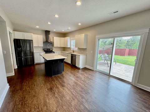 Tiny photo for 668 N Meadowlark Lane, Bloomington, IN 47408 (MLS # 202621465)
