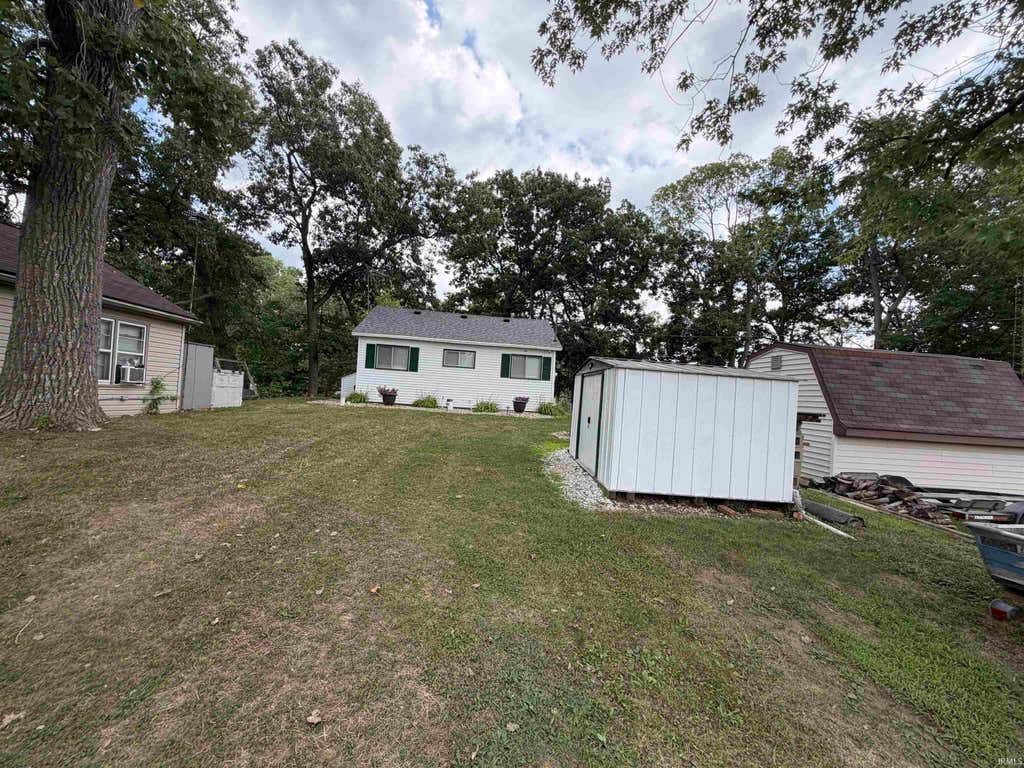 Photo of 24 Ems B40 Lane, Leesburg, IN 46538 (MLS # 202632282)