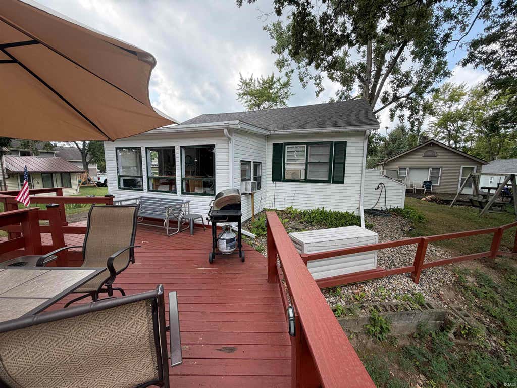 Photo of 24 Ems B40 Lane, Leesburg, IN 46538 (MLS # 202632282)