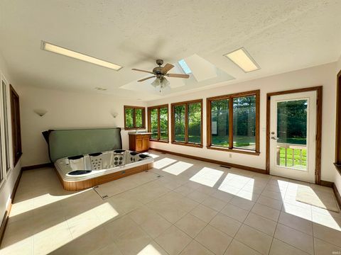 Tiny photo for 3823 Sunnycroft Place, West Lafayette, IN 47906 (MLS # 202618361)