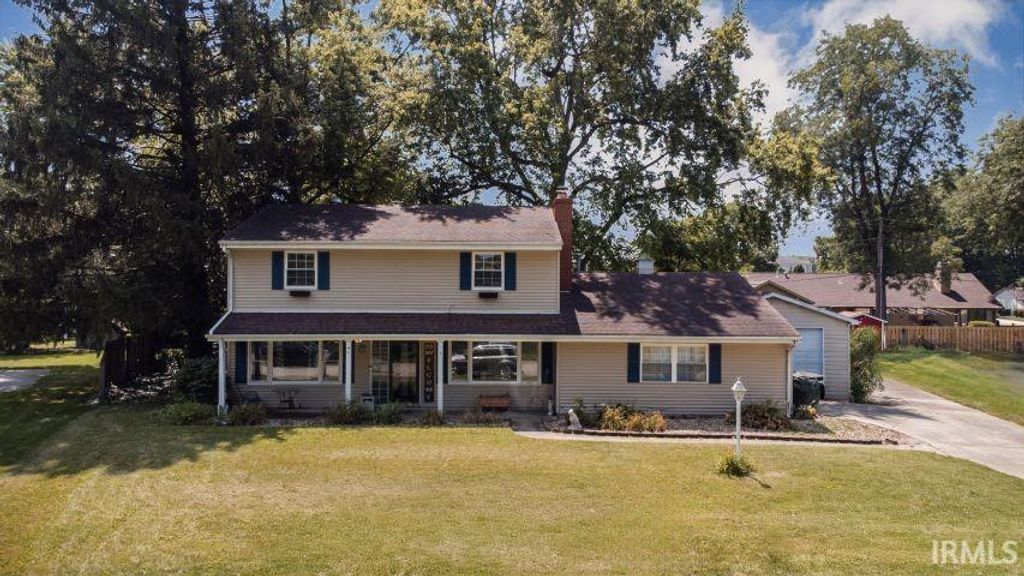 Photo of 2213 W Audubon Drive, Muncie, IN 47304 (MLS # 202606671)