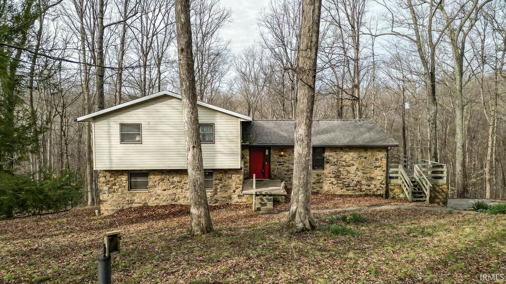 Photo of 4415 N Benton Court, Bloomington, IN 47408 (MLS # 202608634)