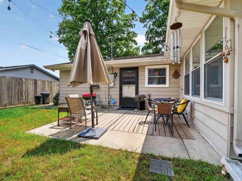 Tiny photo for 4701 Fairlawn Pass, Fort Wayne, IN 46815 (MLS # 202629270)
