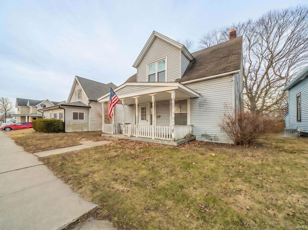 Photo of 810 S Harrison Street, Alexandria, IN 46001 (MLS # 202602728)