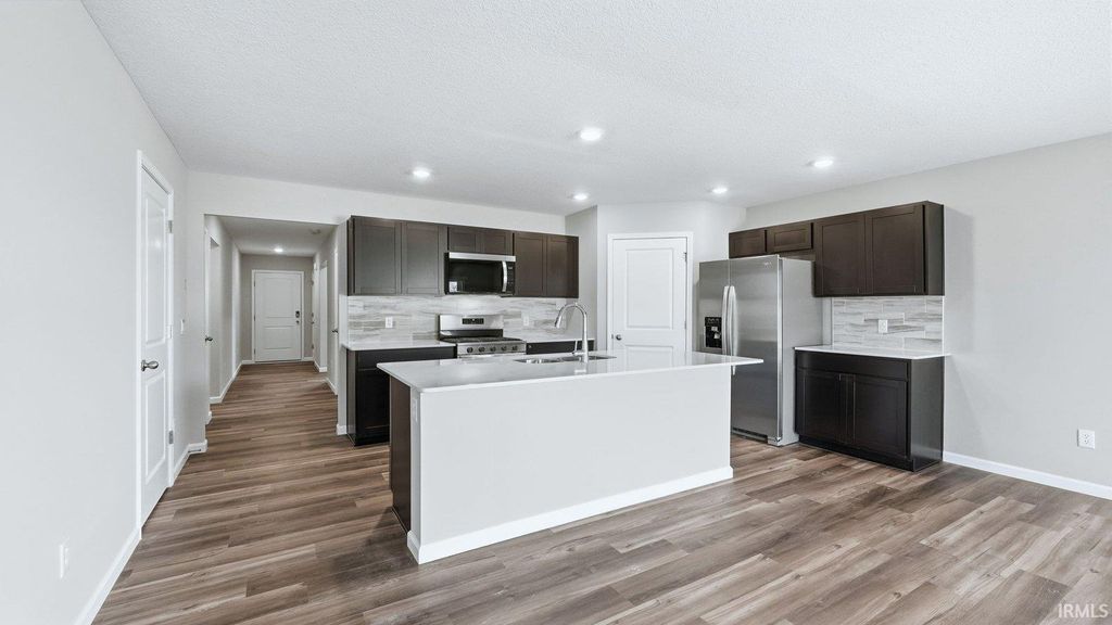 Photo of 655 Malfoy Court, Bluffton, IN 46714 (MLS # 202548690)