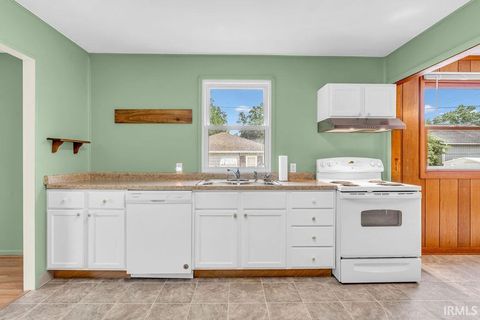 Tiny photo for 1226 Sinton Avenue, Lafayette, IN 47905 (MLS # 202529965)