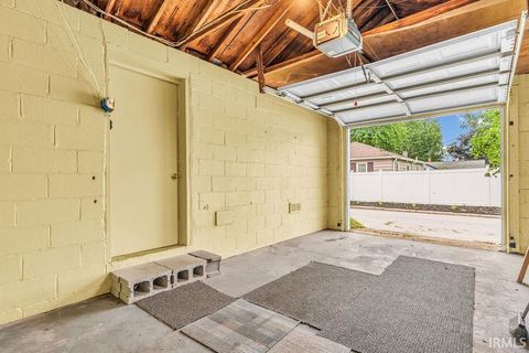 Tiny photo for 1226 Sinton Avenue, Lafayette, IN 47905 (MLS # 202529965)