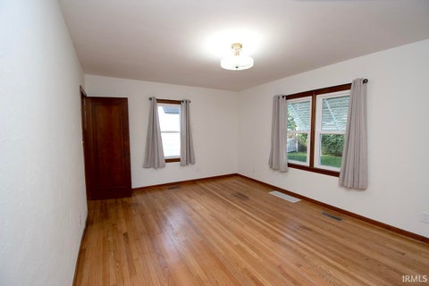 Tiny photo for 1322 El Prado Avenue, Lafayette, IN 47905 (MLS # 202643721)