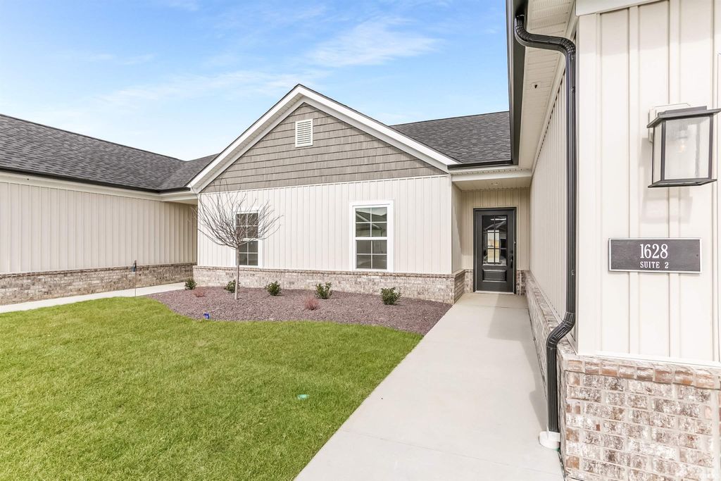 Photo of 1628 Theo Drive #2, Evansville, IN 47711 (MLS # 202605416)