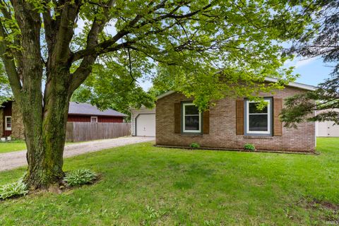 Tiny photo for 1005 Armory Road, Delphi, IN 46923 (MLS # 202616967)