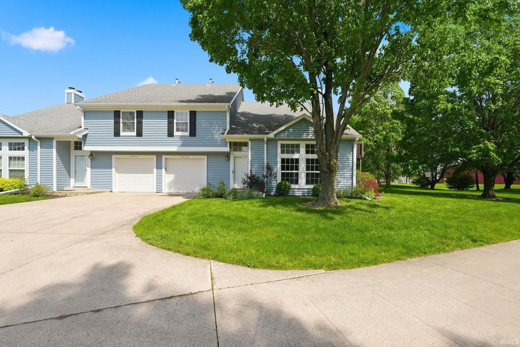 Photo of 3640 N Lakeside Drive, Muncie, IN 47304 (MLS # 202618000)