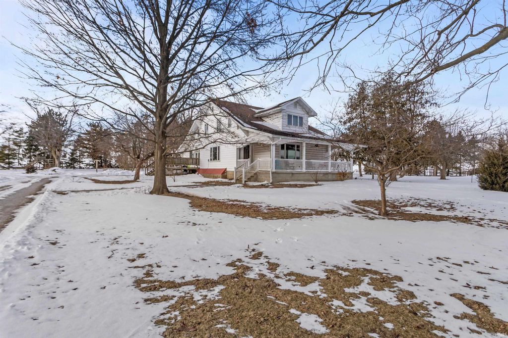 Photo of 1263 N 1350 E, Greentown, IN 46936 (MLS # 202603666)