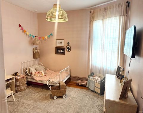 Tiny photo for 915 W Walnut Street, Kokomo, IN 46901 (MLS # 202602144)