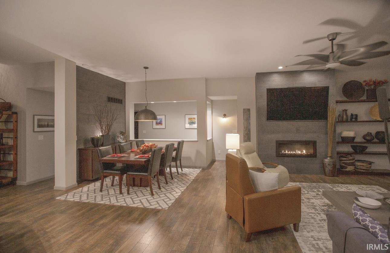 Elkhart, Indiana 46514, United States, 3 Bedrooms Bedrooms, ,2 BathroomsBathrooms,Residential,Pending,77707