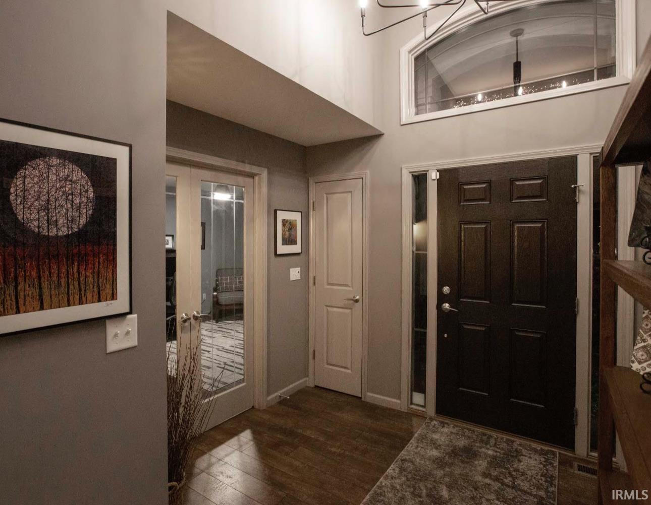 Elkhart, Indiana 46514, United States, 3 Bedrooms Bedrooms, ,2 BathroomsBathrooms,Residential,Pending,77707