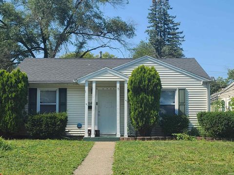 Photo of 1645 N Adams Street, South Bend, IN 46628 (MLS # 202536805) Photo of 1645 N Adams Street, South Bend, IN 46628 (MLS # 202536805)