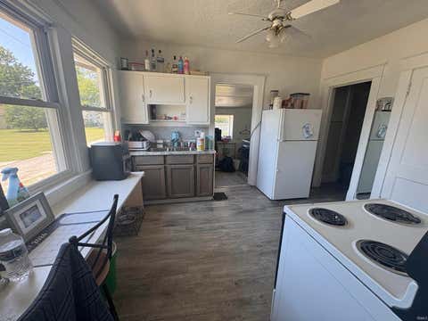 Tiny photo for 1317 N Jay Street, Kokomo, IN 46901 (MLS # 202631099)