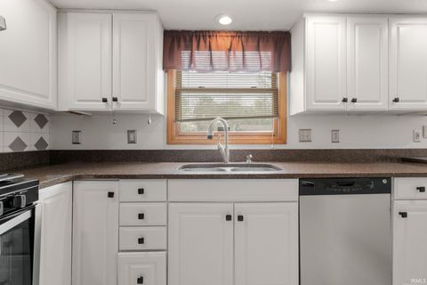 Tiny photo for 2004 N Meade Street, South Bend, IN 46628 (MLS # 202617801)
