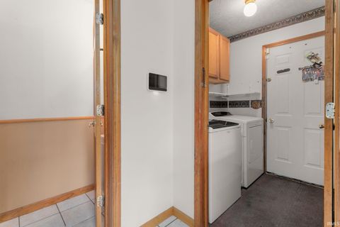 Tiny photo for 2004 N Meade Street, South Bend, IN 46628 (MLS # 202617801)