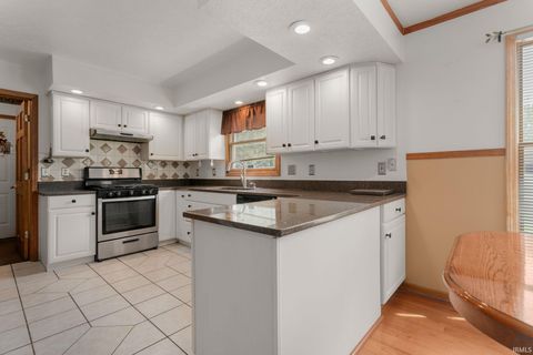 Tiny photo for 2004 N Meade Street, South Bend, IN 46628 (MLS # 202617801)