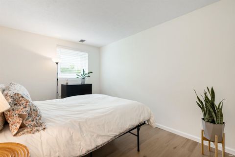Tiny photo for 1818 Eagle Point Court, South Bend, IN 46628 (MLS # 202622451)