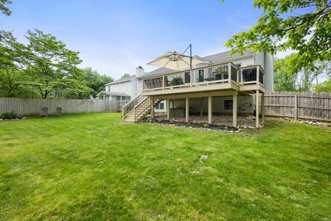 Tiny photo for 1818 Eagle Point Court, South Bend, IN 46628 (MLS # 202622451)