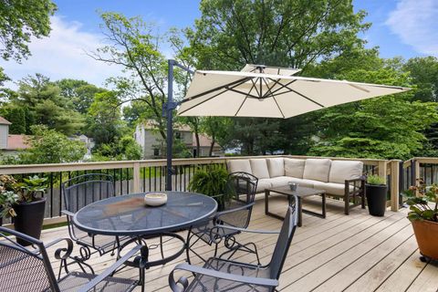 Tiny photo for 1818 Eagle Point Court, South Bend, IN 46628 (MLS # 202622451)