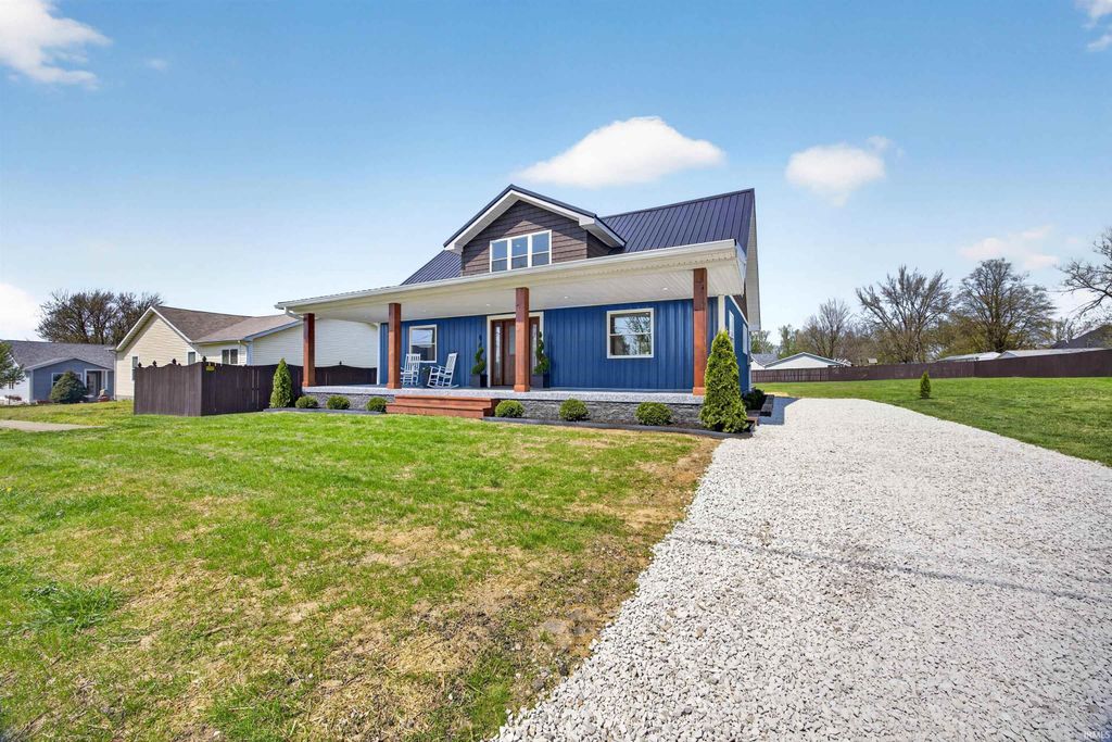 Photo of 524 W Johnson Street, Sullivan, IN 47882 (MLS # 202612849)