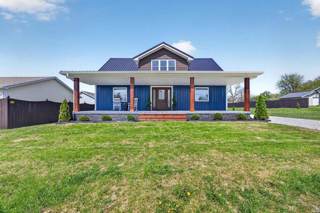 Photo of 524 W Johnson Street, Sullivan, IN 47882 (MLS # 202612849)